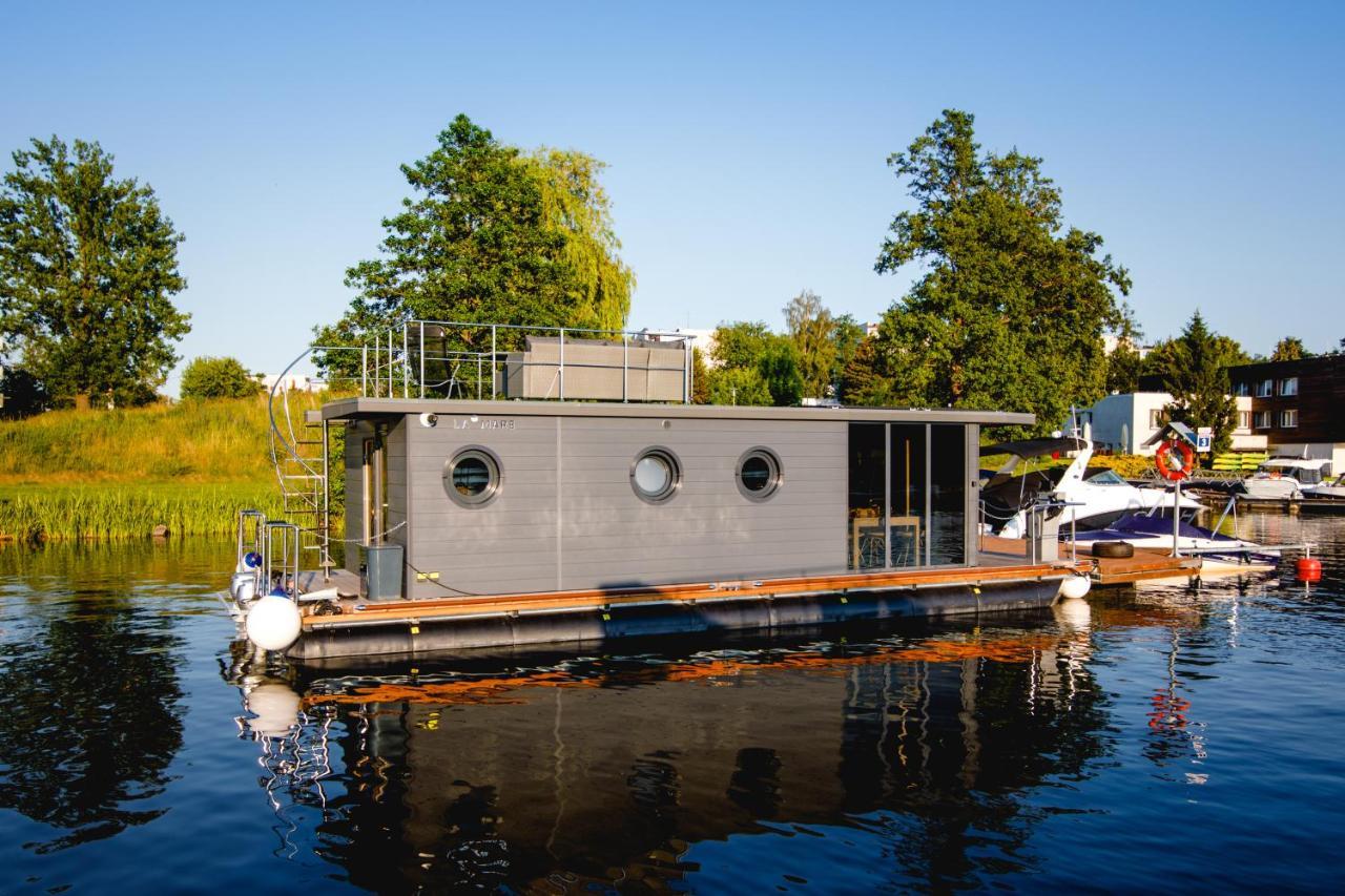 Houseboat- Dom Na Wodzie Z Sauna I Mozliwoscia Plywania Iława Eksteriør bilde
